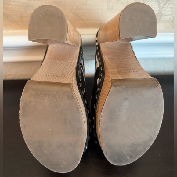 Miu Miu “Abstract Printed Naked Clogs” - Picture 9 of 10